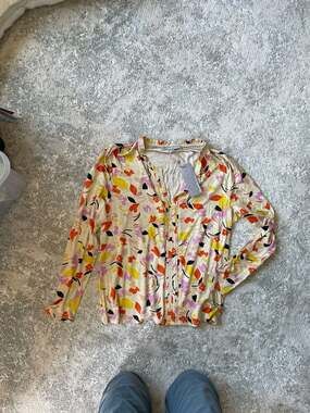 NWT Daniel Rainn PL floral blouse